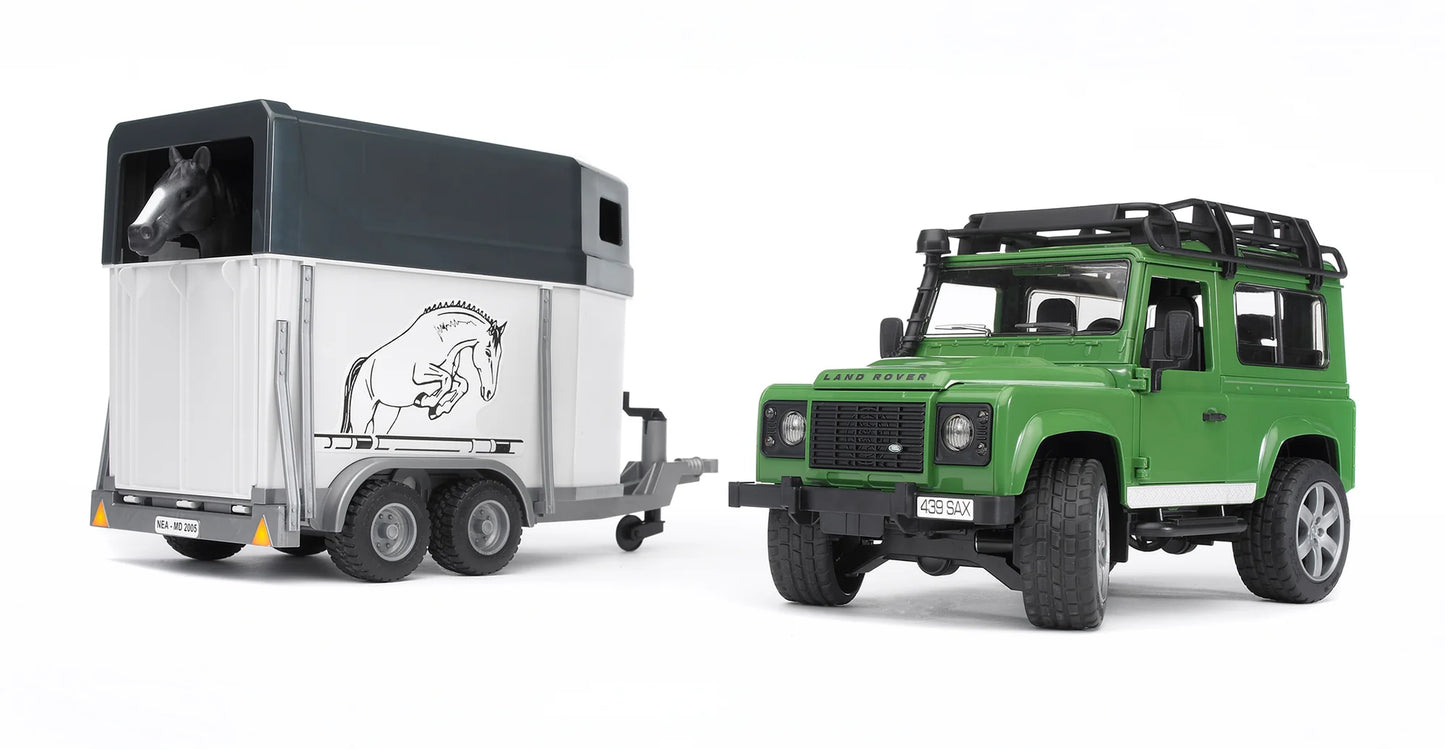 LAND ROVER W HORSE TRAILER